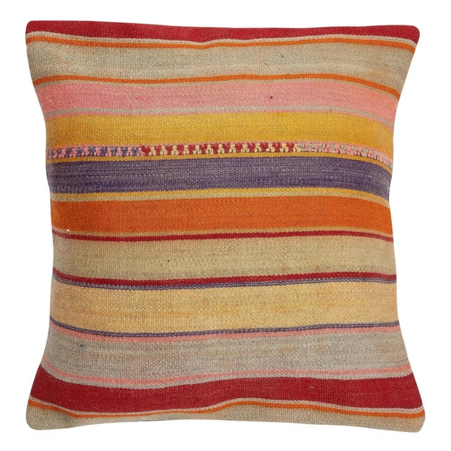 Bring history and warmth into your home with this vintage handmade Turkish wool cushion cover set. This pair of cushion...