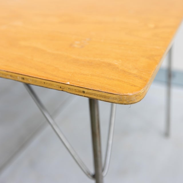 1940s Early Charles & Ray Eames DTM-1 Folding Dining Table for Herman Miller For Sale In Sacramento - Image 6 of 13