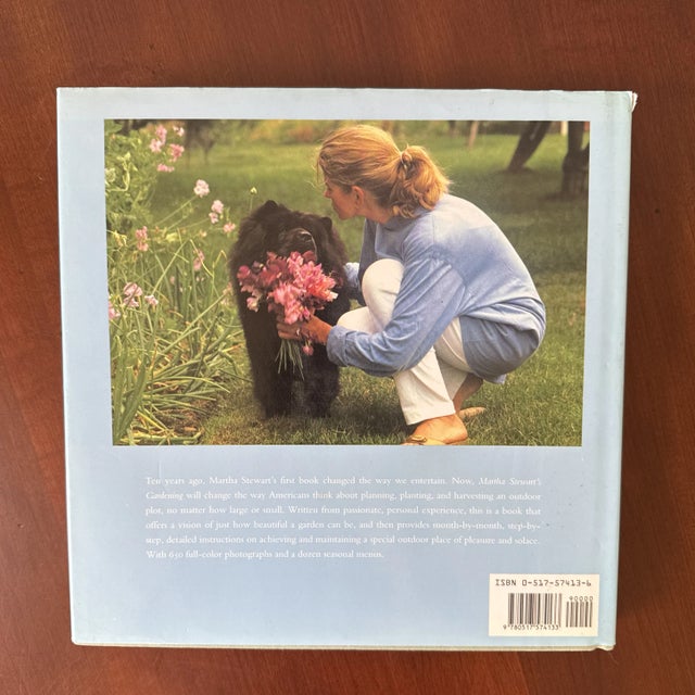 Martha Stewart’s more popular than ever. This first edition book is for anyone who enjoys or wants to learn more about...