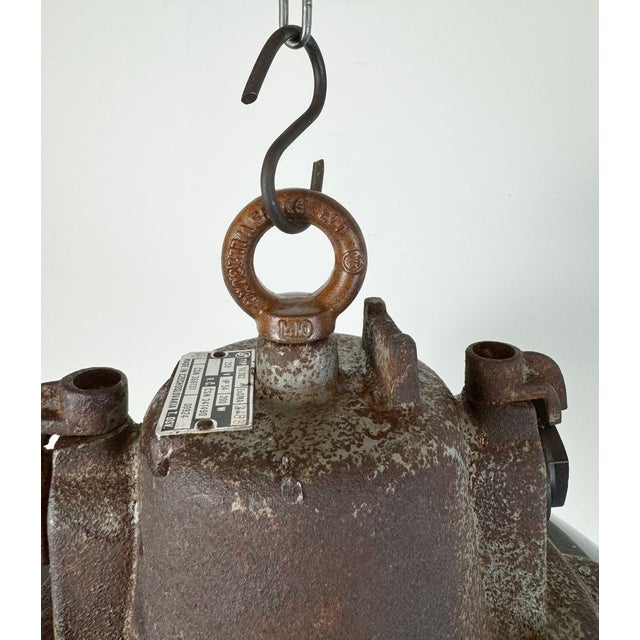 Industrial Black Enamel and Cast Iron Cage Pendant Light from Elektrosvit, 1960s For Sale - Image 10 of 18