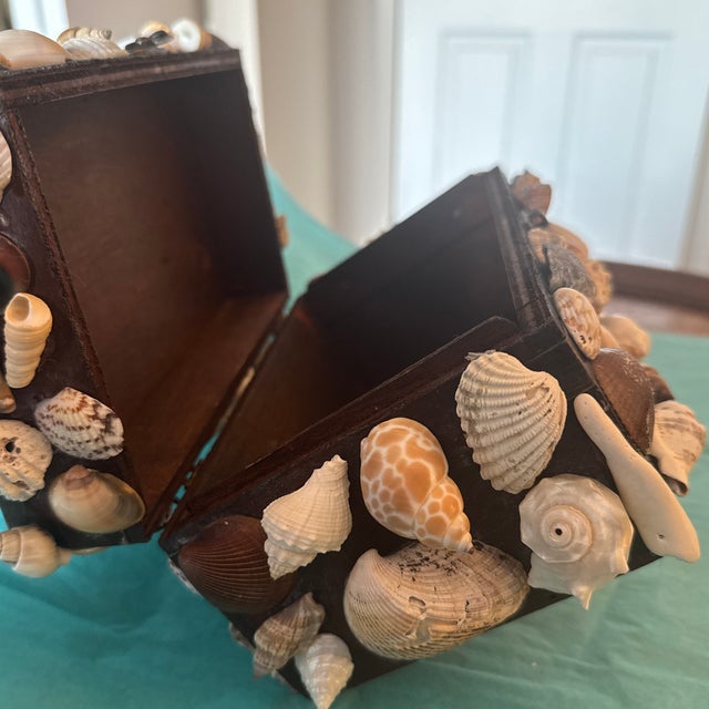Brown Handmade Seashell Encrusted Wooden Trinket Box - Coastal Nautical Decor Jewelry Chest For Sale - Image 8 of 10