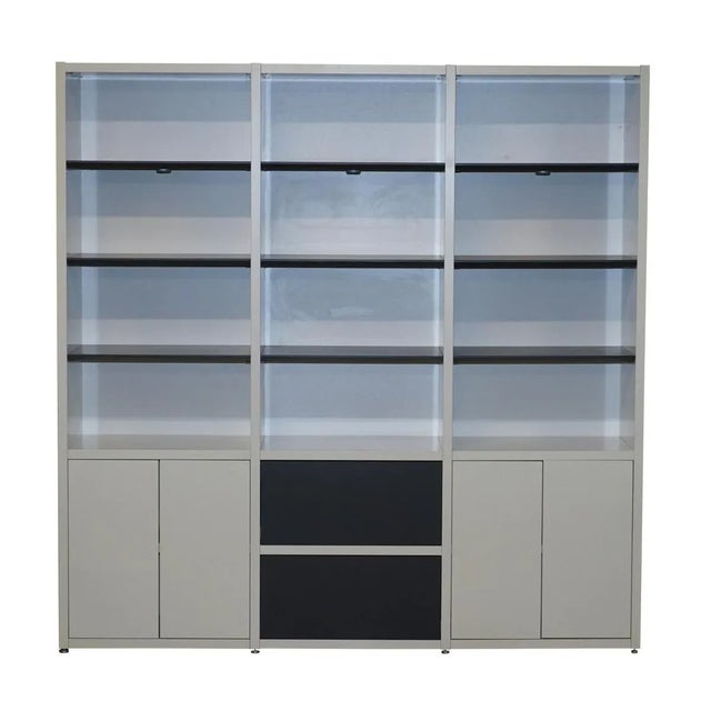 We are delighted to offer for sale this stunning Bo Concepts Copenhagen wall unit bookcase. A very well made piece that...