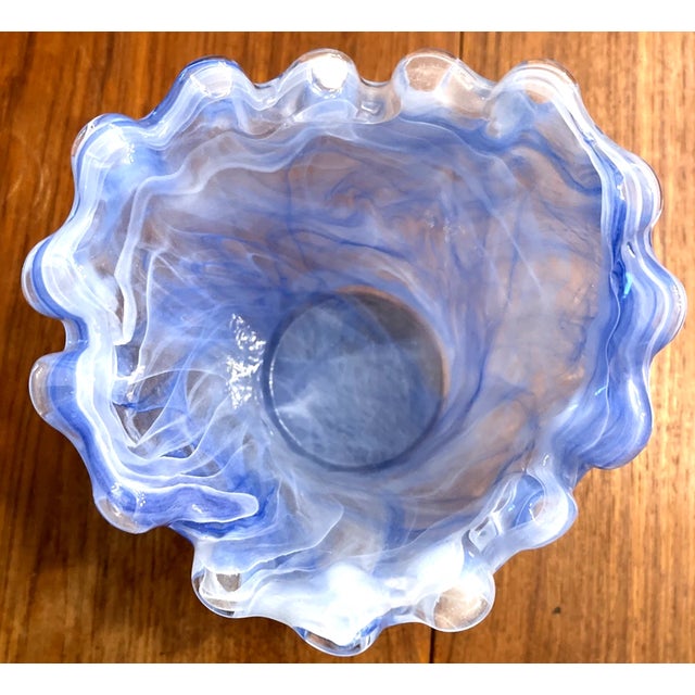 Vetri Vintage MCM Vietri Onda Short Ruffled Mouthblown Glass Vase From Italy For Sale - Image 4 of 5