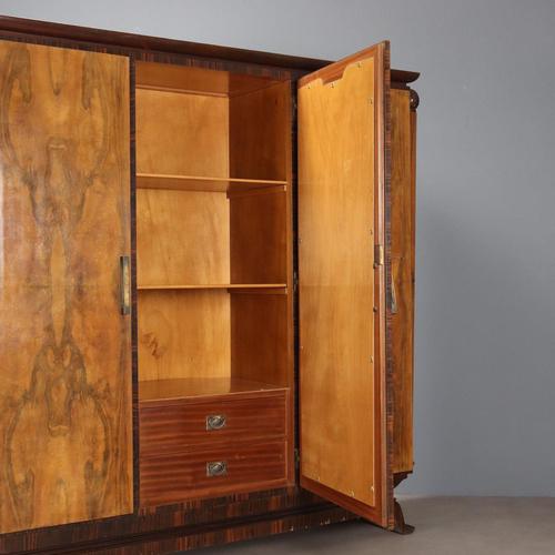 Art Deco Wardrobe in Walnut For Sale - Image 3 of 14