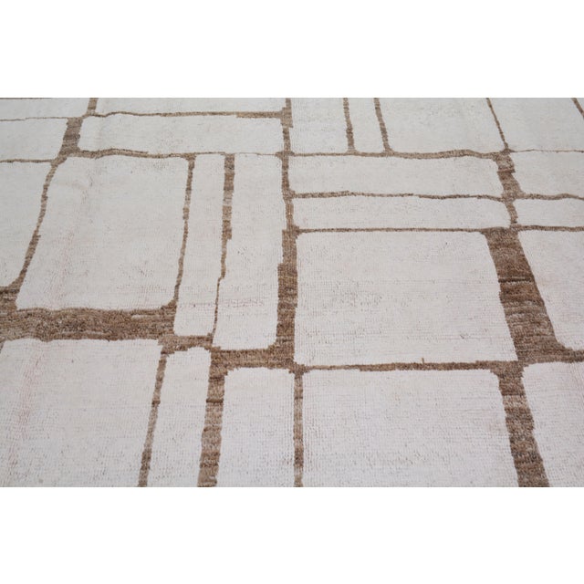 Moroccan Hand Knotted Wool Rug, 10'x15' For Sale - Image 4 of 6