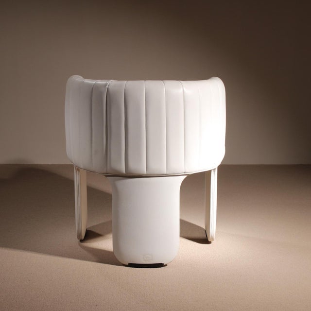 Poltrona Frau Dinette Armchair by Luigi Massoni for Poltrona Frau, Italy, 1972 For Sale - Image 4 of 14