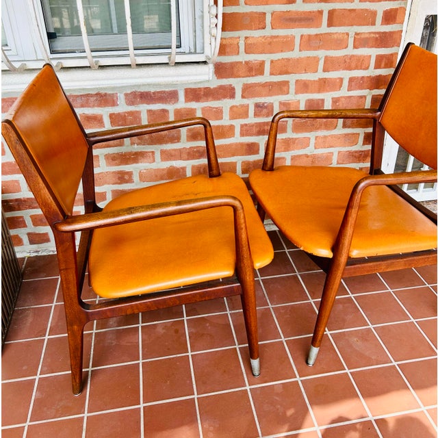Wood Pair of Stow and Davis Mid -Century Walnut and Brass Chairs For Sale - Image 7 of 9