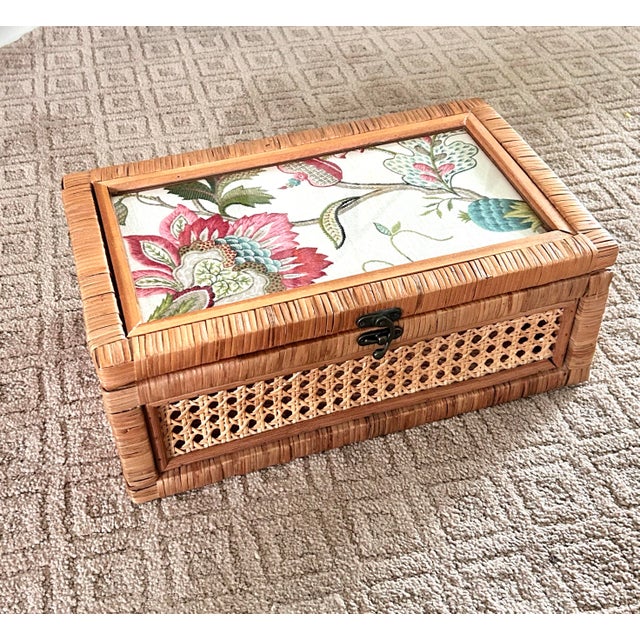 Traditional Intage Rattan Cane Glass Top Storage Box With Designer Fabric Insert For Sale - Image 3 of 13