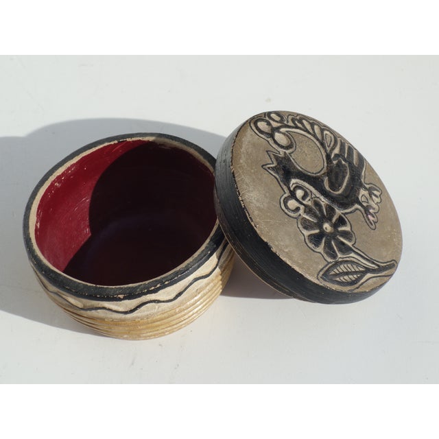 1930s Ceramic Round Box, 1930 For Sale - Image 5 of 7