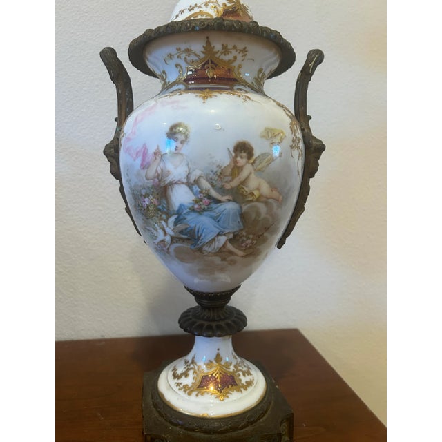 French Circa 1920 Sèvres Urn Table Lamp For Sale - Image 3 of 10