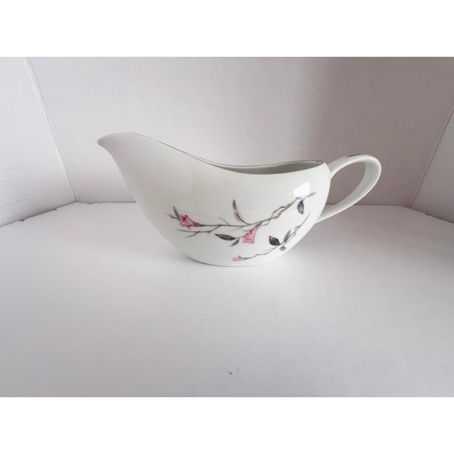 This Vintage Cherry Blossom Gravy Boat Fine China 1067 Made in Japan Measures: 8.25"L x 3.5"W Very good condition with...