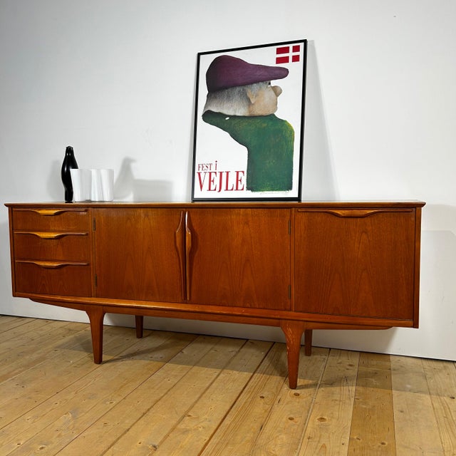 Teak Sideboard from Jentique, 1960s For Sale - Image 3 of 15