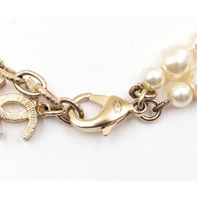 2010s Chanel Gold Scratchy CC Irregular Pearl 2 Strand Necklace For Sale - Image 5 of 5