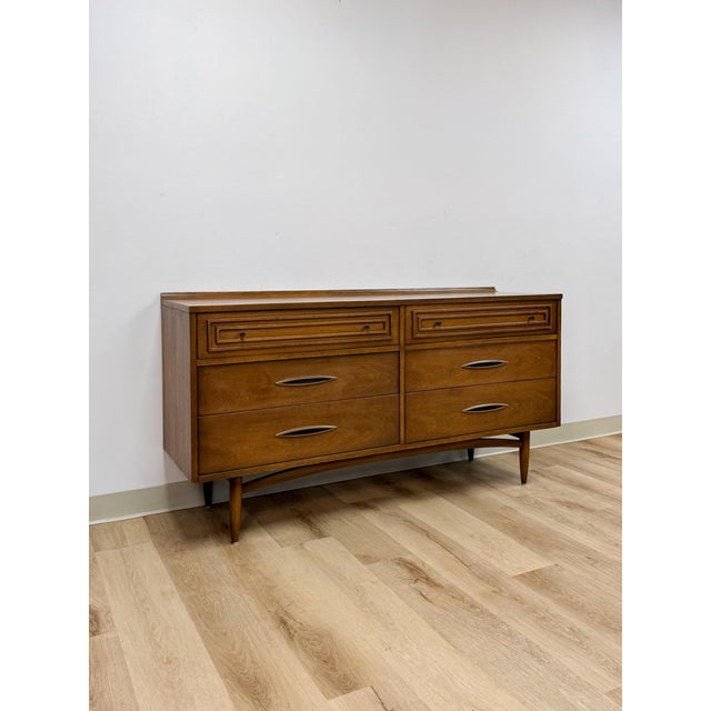 Mid 20th Century Vintage Dresser Broyhill Sculptra MCM Six Drawer Lowboy Bronze Walnut 1960s For Sale - Image 5 of 16