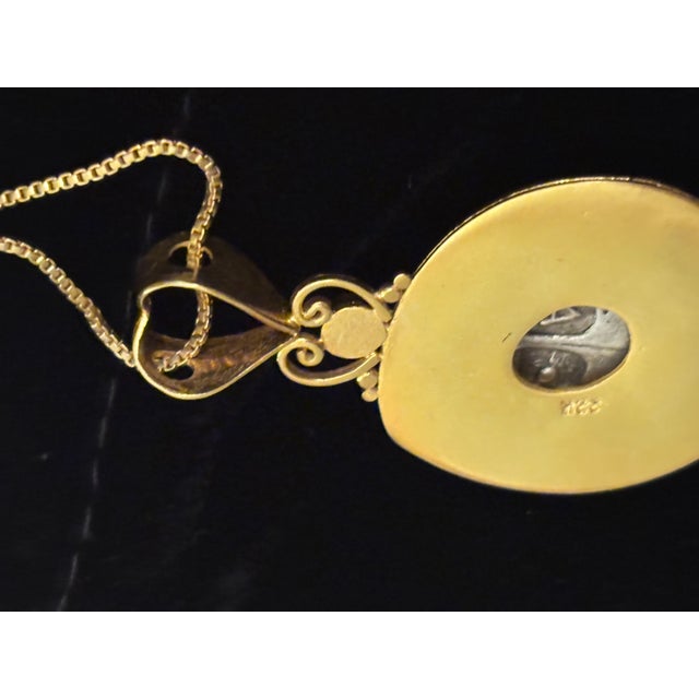 Mediterranean Gorgoneion Pendant W/ Serpents in 22k Gold For Sale - Image 3 of 9