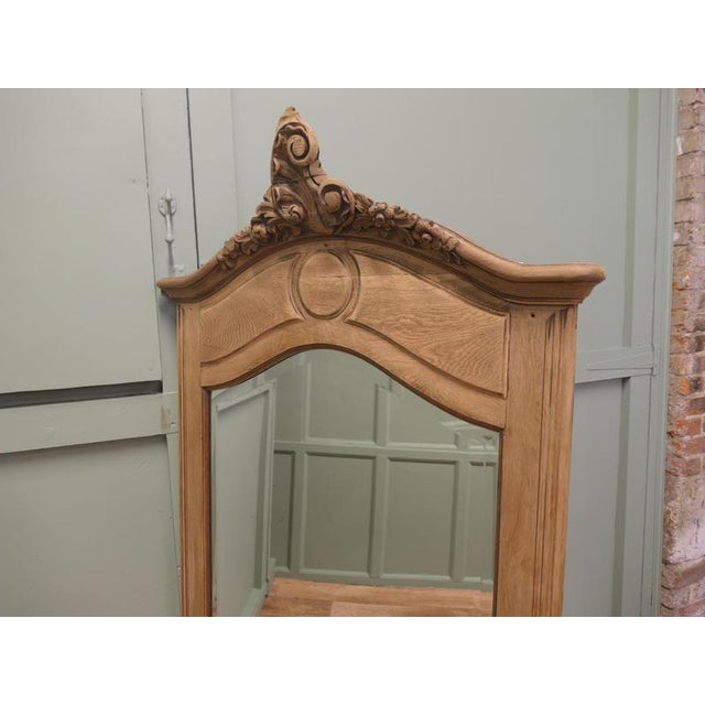 French Bleached and Carved Oak Wall Mirror, 1880 For Sale - Image 6 of 7
