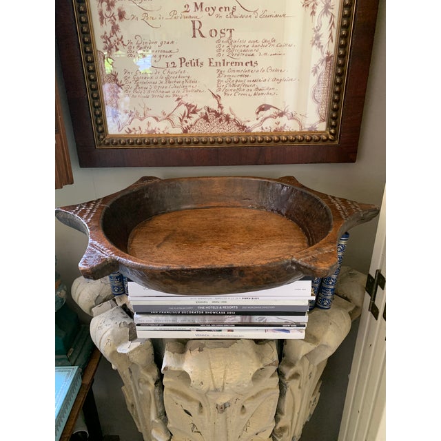 Tribal Early 20th Century Wood Hand Carved Artisanal Tribal Tray For Sale - Image 3 of 12