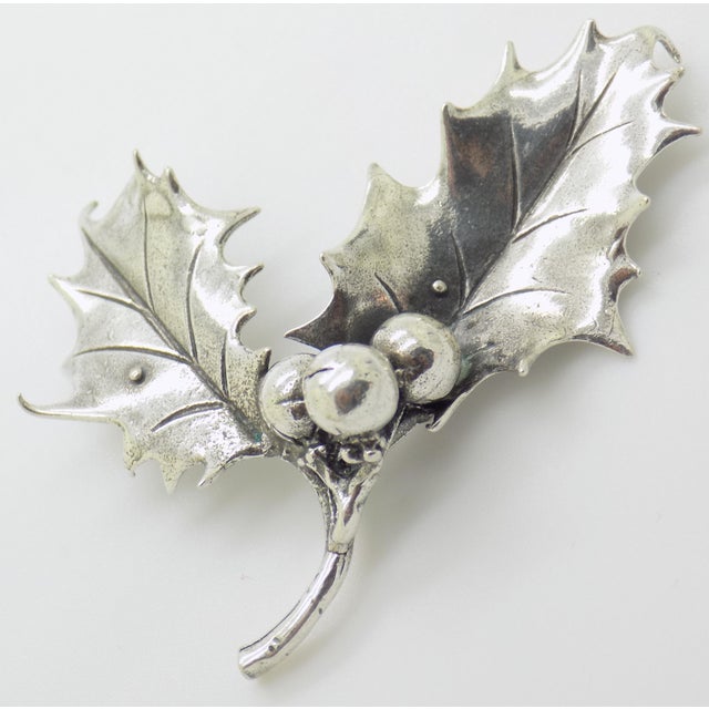 Vintage Italian Handmade Genuine Silver Mistletoe Christmas Decoration From Padua, 1980s Solid 800 Silver Holiday Botanical Miniature Gift For Sale - Image 4 of 11
