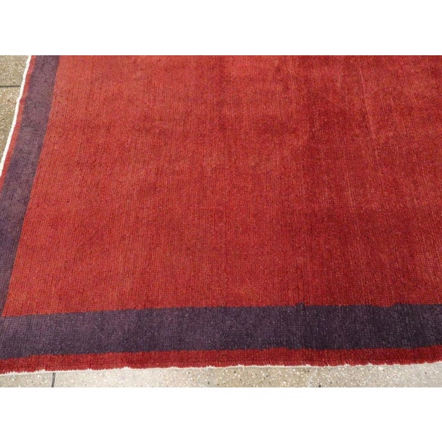 Textile Galerie Shabab Collection Mid-20th Century Handmade Turkish Anatolian Art Deco Style Room Size Carpet For Sale - Image 7 of 10