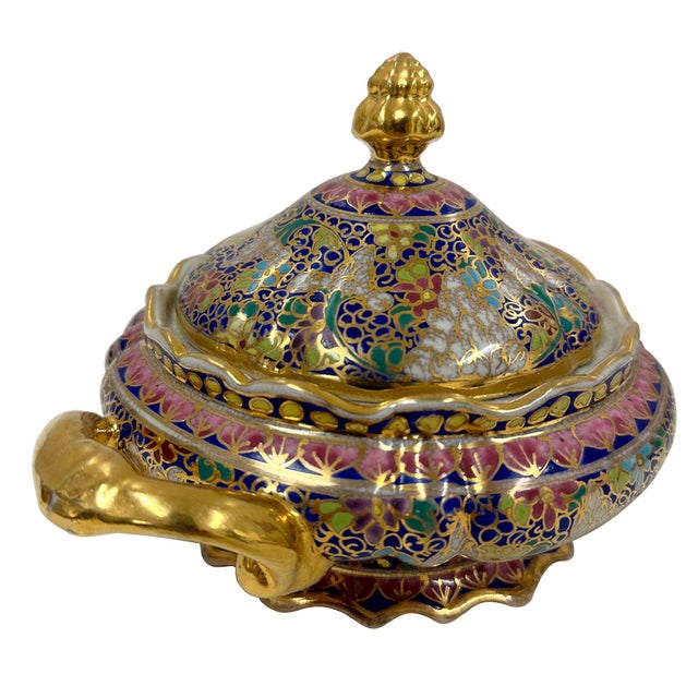 1920s Early 20th Century Tai Benjarong Porcelain Soup Tureen For Sale - Image 5 of 9