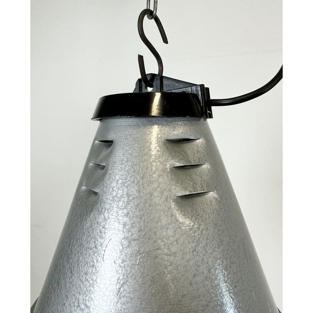 Industrial Grey Aluminium Cage Pendant Lamp, 1970s For Sale - Image 10 of 18