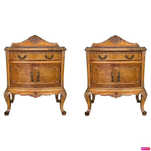 Brown Early 20th Italian Bedside Tables in Light Oak with Two Doors, 1920, Set of 2 For Sale - Image 8 of 8