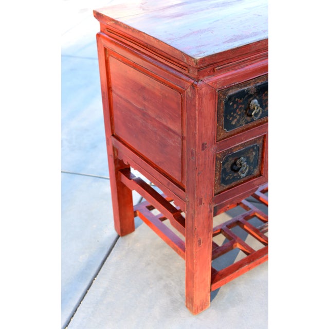 19th Century Red Lacquered Chinese Table With Screen Base For Sale - Image 10 of 12
