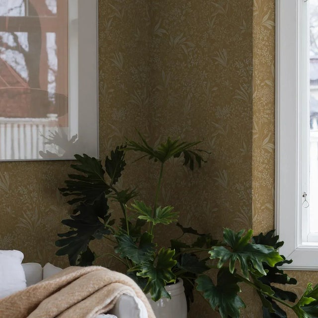 Borastapeter Sample - Borastapeter Nocturne Wallpaper in Parchment For Sale - Image 4 of 4