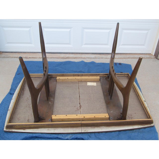 Mid Century Modern Holman Furniture Manufacturing Co Walnut Dining Table For Sale - Image 16 of 18