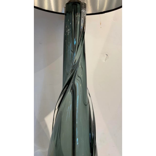 2020s Currey & Company Modern Murano Style Smoked Glass Table Lamps Pair For Sale - Image 5 of 7