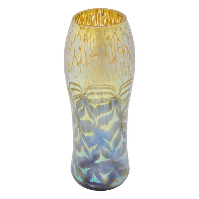 Maximia Vase from Loetz, 1904 For Sale - Image 4 of 6