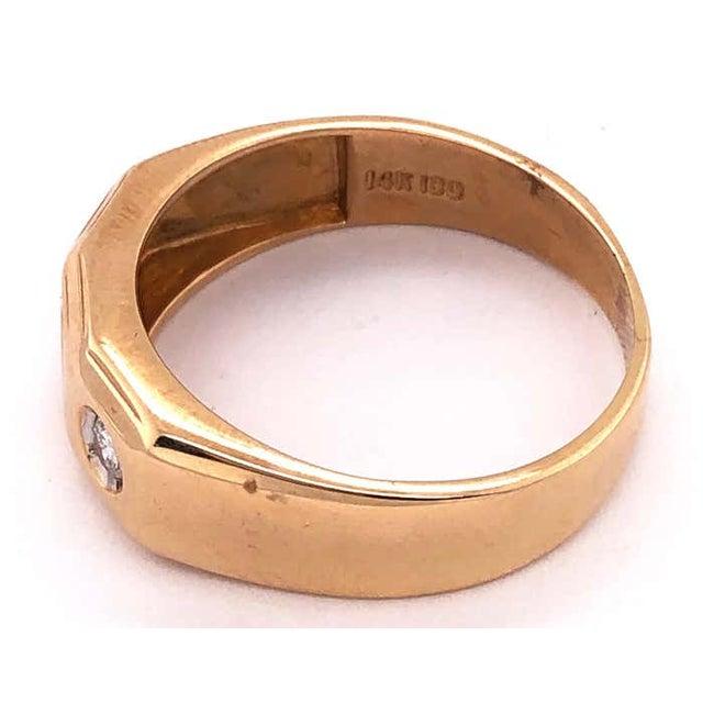 14 Karat 3 Diamond Yellow Gold Ring One 1/2 Carat Total Diamond Weight For Sale - Image 10 of 11