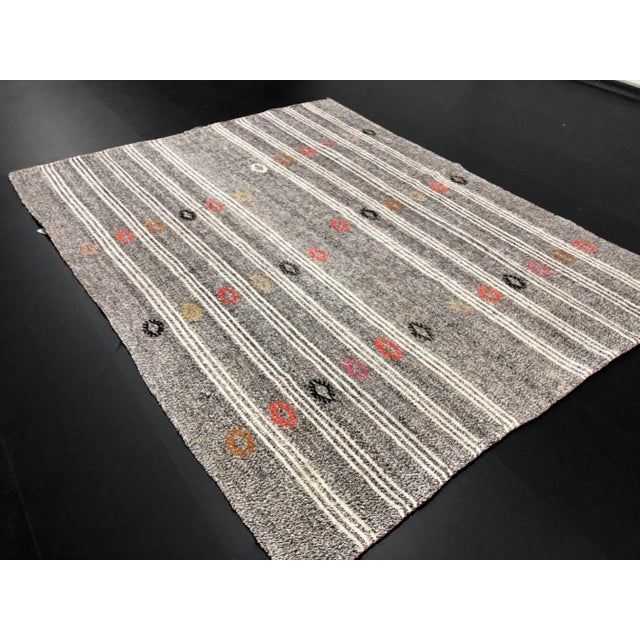 Rustic 1960s Vintage Turkish Aztec Handmade Floral Patterned Area Kilim Rug- 5′3″ × 6′9″ For Sale - Image 3 of 11