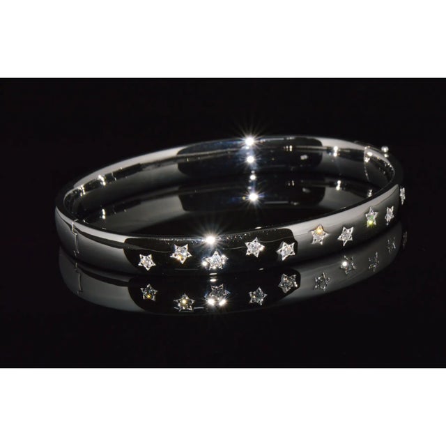 Early 21st Century Designer Natural 0.35cts Diamond 18k Solid Gold Celestial Starburst Stacking Bangle For Sale - Image 5 of 15