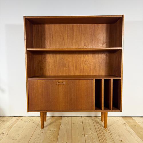 Vintage Bookcase in Teak with Drop-Down Doo, 1960s For Sale - Image 9 of 9