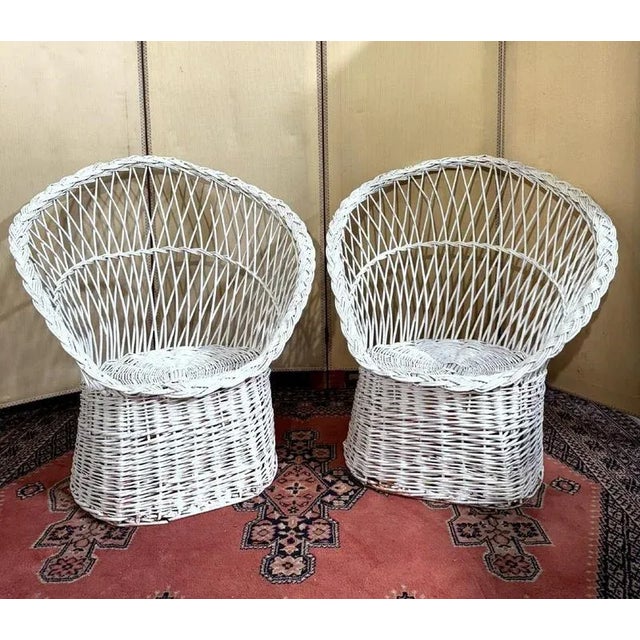Vintage Bench and Chairs in White Lacquered Rattan, Set of 3 For Sale - Image 3 of 5