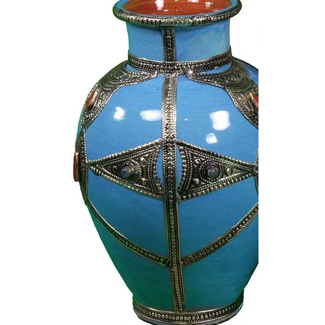 Moroccan Late 20th Century Blue & Silver Moroccan Ceramic Vase For Sale - Image 3 of 3