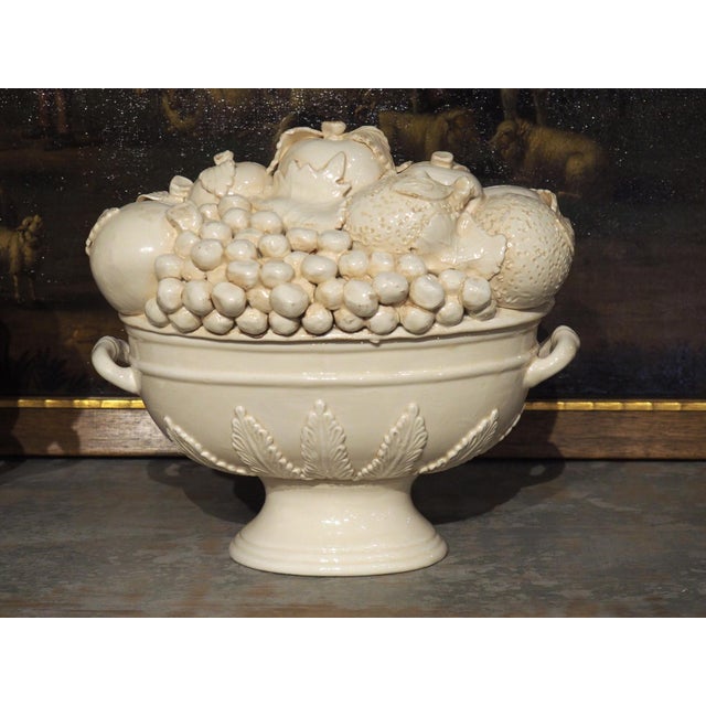 A Pair of Italian 2-Piece Creamware Fruit Bowls For Sale In Dallas - Image 6 of 17