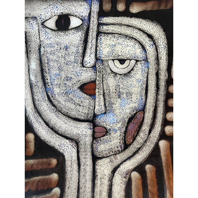 Decorative Porcelain Art Glass Bowl With 2 Faces For Sale - Image 4 of 4