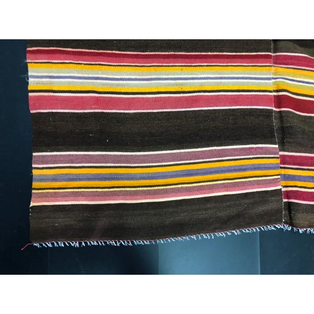 1960s Vintage Bohemian Turkish Traditional Stripe Kilim Rug- 4'9" x7'9" For Sale - Image 10 of 11