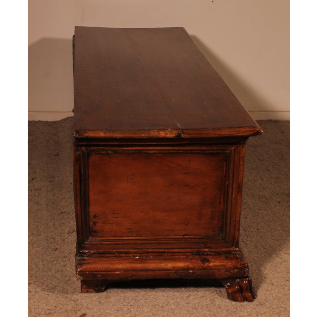 Italian Renaissance Walnut Chest, 1600s For Sale - Image 10 of 14