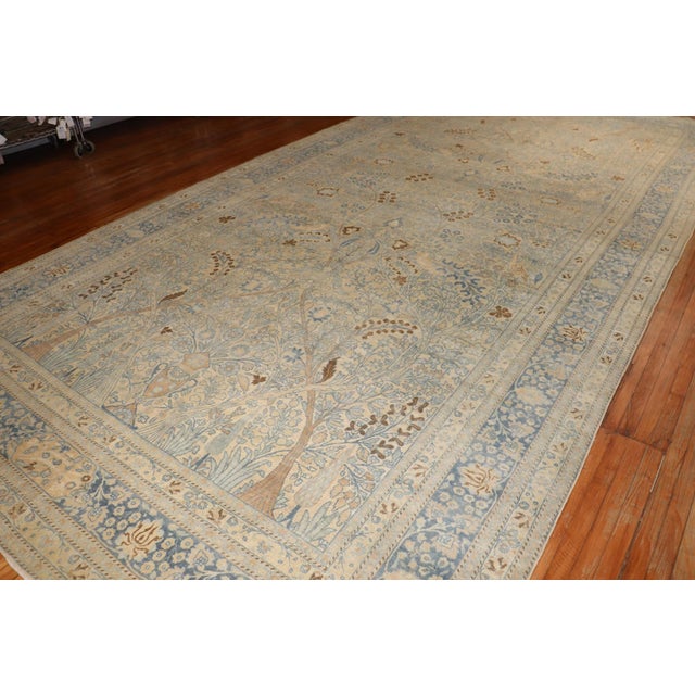 Early 20th Century Persian Meshed Oversize Rug - 9'9" x 19'5" For Sale - Image 9 of 10