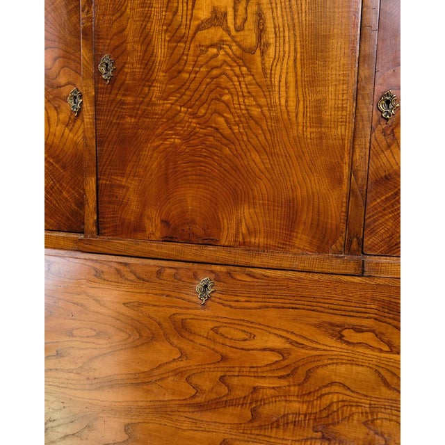 Louis Seize Style Dresser in Oak and Brass, 1840s For Sale - Image 10 of 11