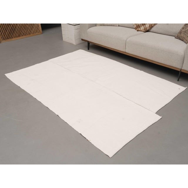 Islamic 1970s Vintage Handmade Wool Cotton White Kilim Rug For Sale - Image 3 of 11