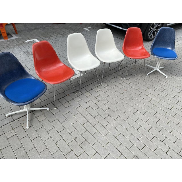 Vintage Chairs by Charles & Ray Eames for Herman Miller, 1960s, Set of 2 For Sale - Image 15 of 16