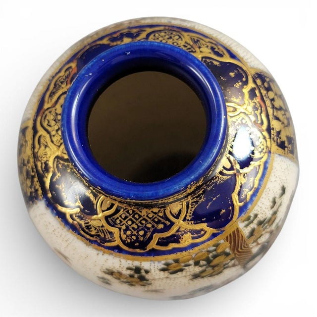 Beige Antique Japanese Meiji Satsuma Vase by Kinkozan Circle, 1890 For Sale - Image 8 of 11