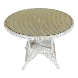Vintage Coastal White Wicker Round Dining Table With Inset Glass Top For Sale