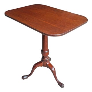 19th Century American Tilt-Top Table For Sale