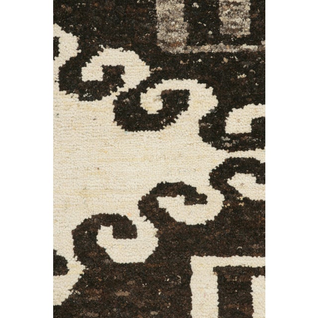 Tribal Rug and Kilim’s Tribal Style Kilim in Cream and Brown With Medallions For Sale - Image 3 of 7