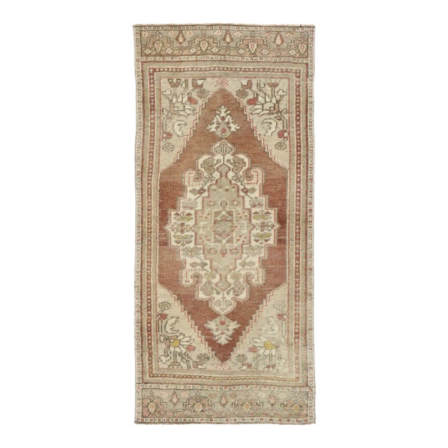 Vintage Turkish Oushak Rug, 02'07 X 05'08 For Sale
